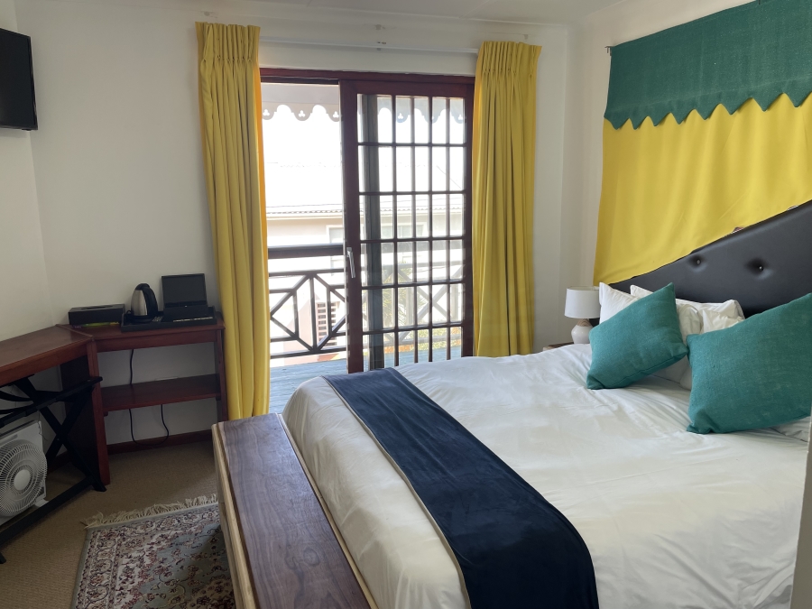 7 Bedroom Property for Sale in Wilderness Central Western Cape